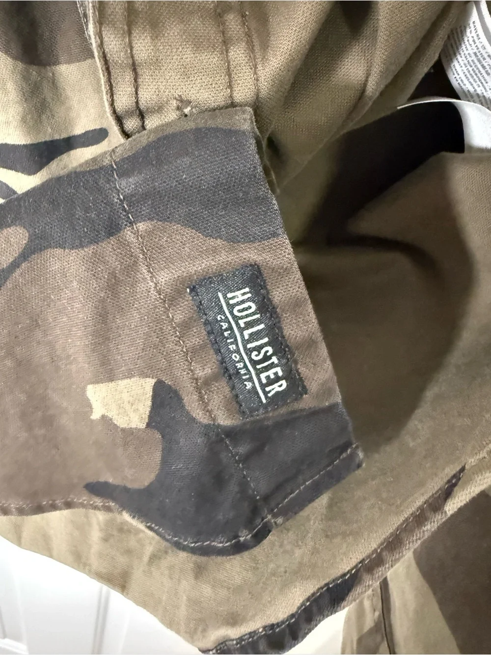 Hollister Men's Hooded Camo Utility Shirt Jacket - Olive & Black